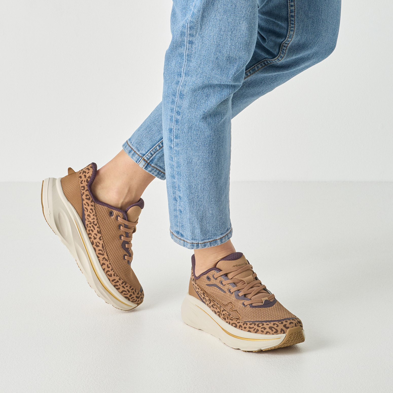 Sneakers Tamaris 1-23705-47-360 LEOPARD - Image 3